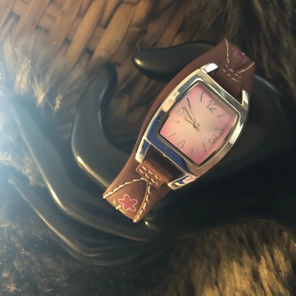 Ladies southwest style vegan leather band watch